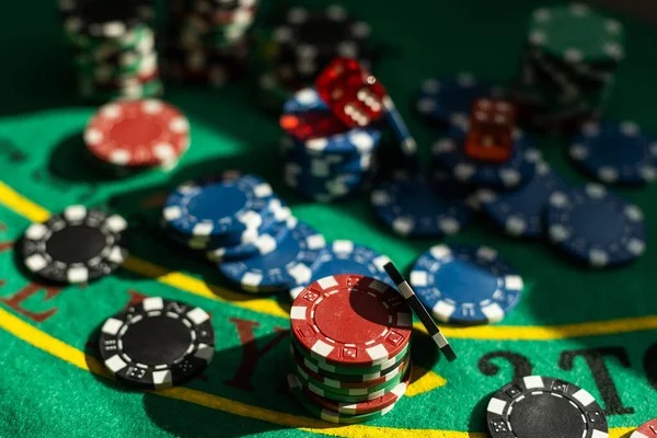 Digital dashboard showing card distributions and table metrics